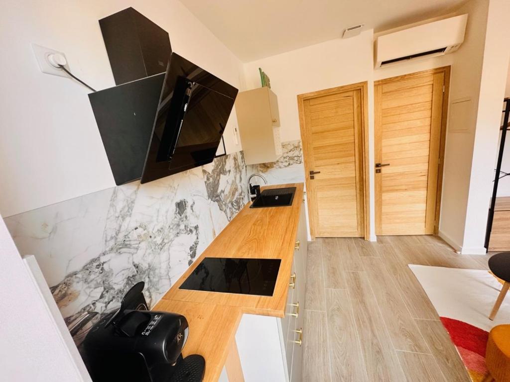 Les Appartements De Nana 6 - Studio Hypercentre, Rue Meynadier, Palais & Plage, Clim, Wifi คานส์ ภายนอก รูปภาพ